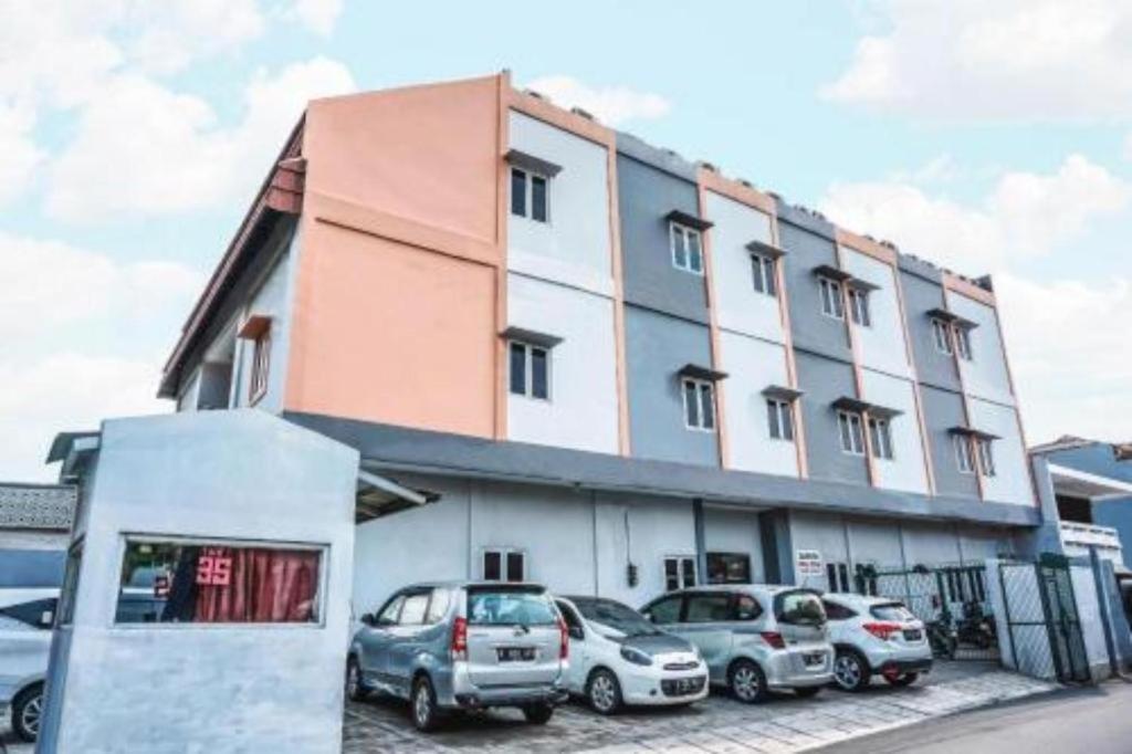 The Grand Palace Resident Yakarta Exterior foto